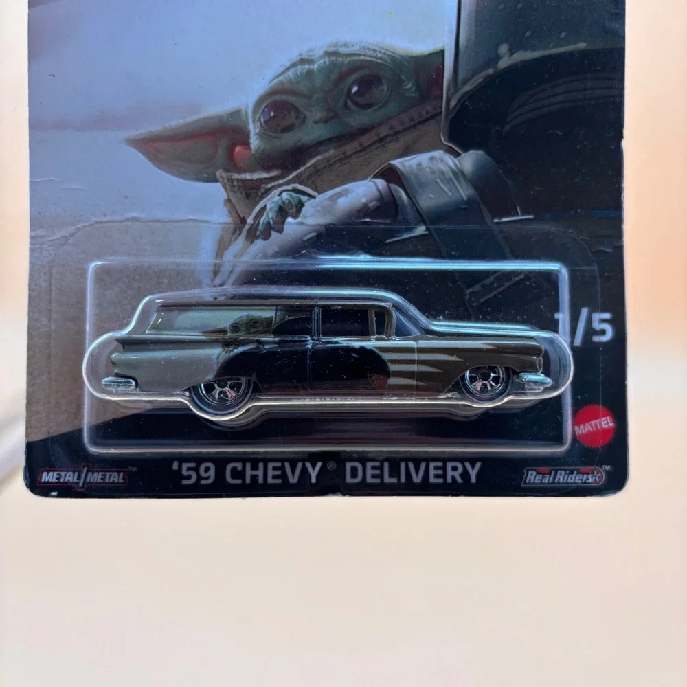 Hot Wheels Premium Star Wars The Mandalorian 59 Chevy Delivery Real Riders HKC96